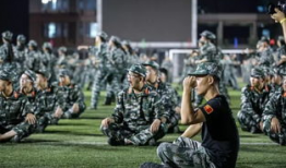 稷峰三中直播91班军训,青春热血，砥砺前行”